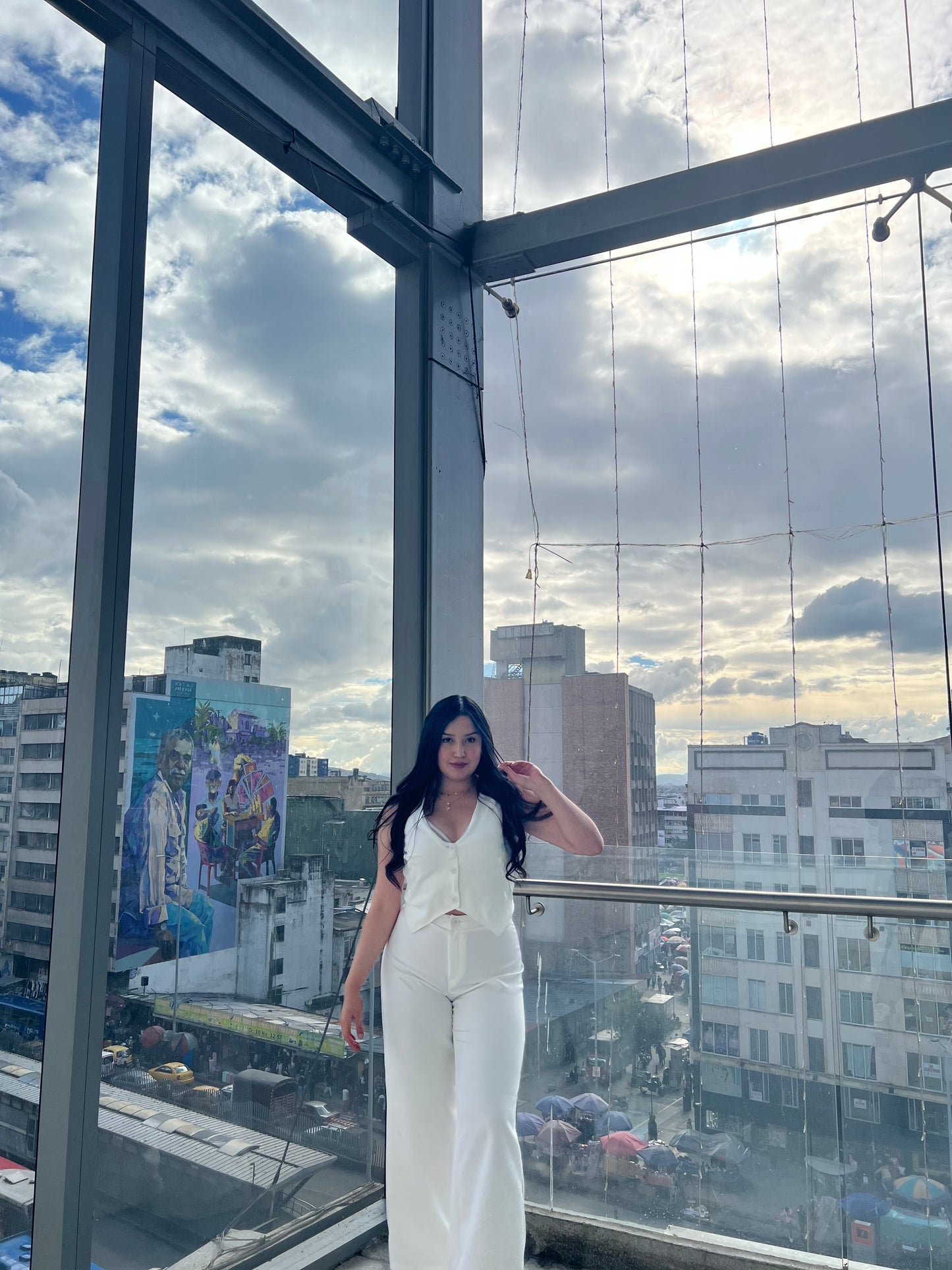 Chaleco y pantalón el llamado de los cielos