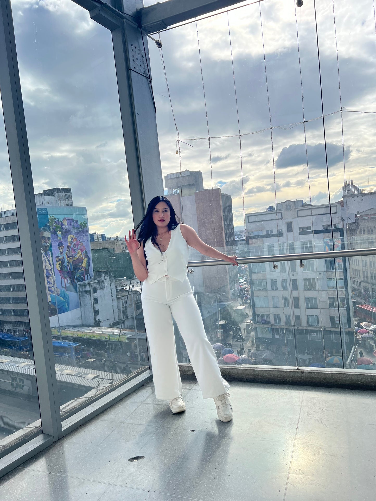 Chaleco y pantalón el llamado de los cielos