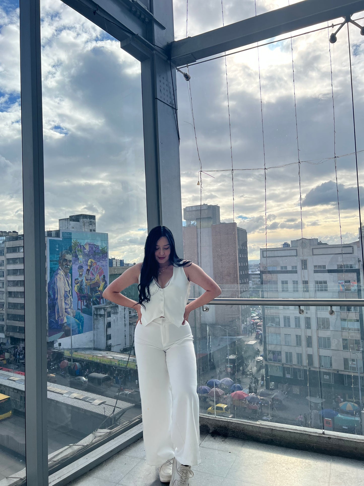 Chaleco y pantalón el llamado de los cielos